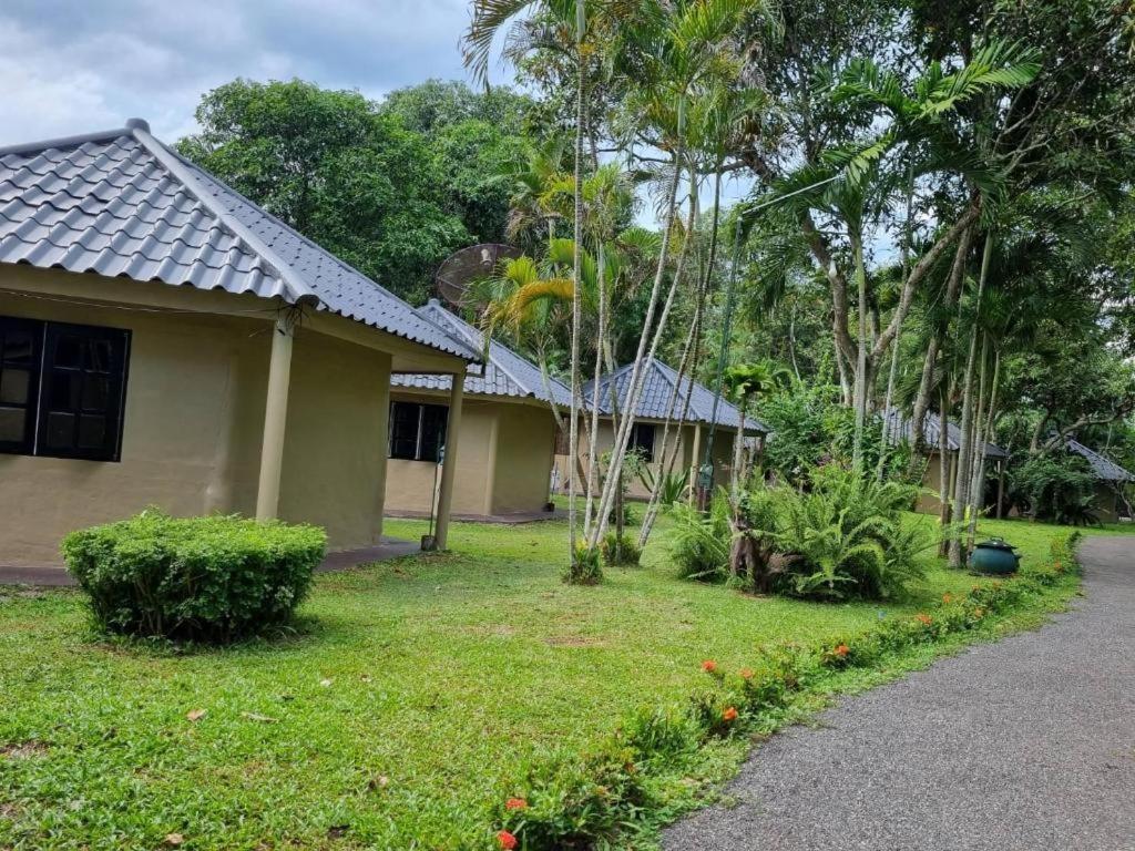 Natural Park Resort De Wang Thong Phitsanulok Ngoại thất bức ảnh